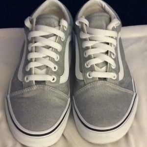 SILVER VAN SNEAKERS